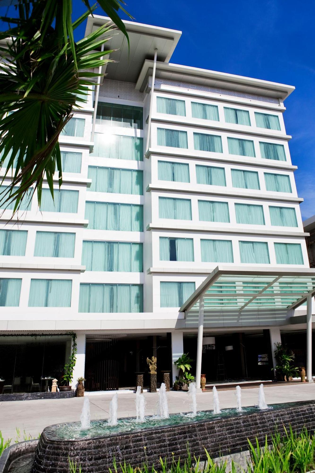 Signature Pattaya Hotel Екстериор снимка